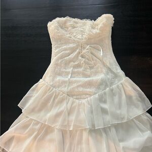 Elegant White Lace Dress